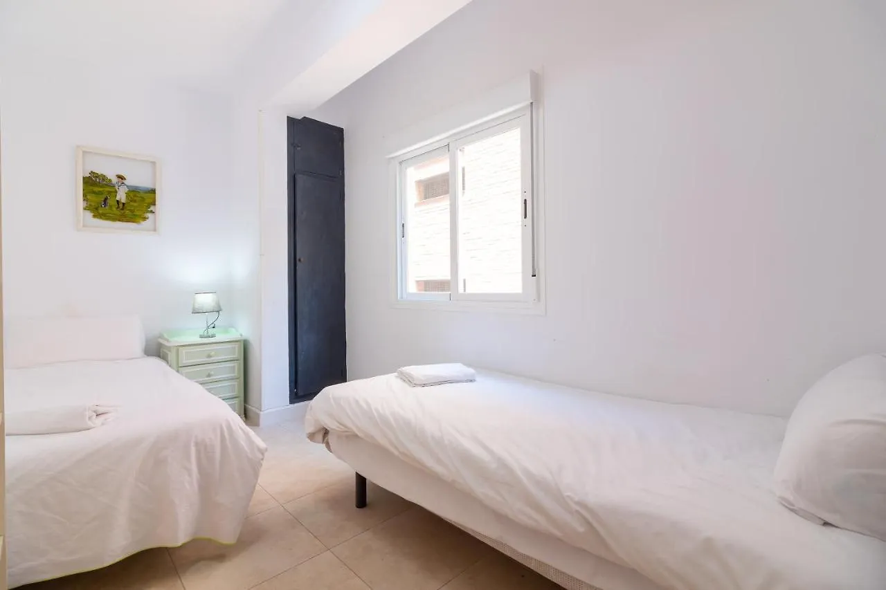 Canasteros Apartment Center Малага Испания